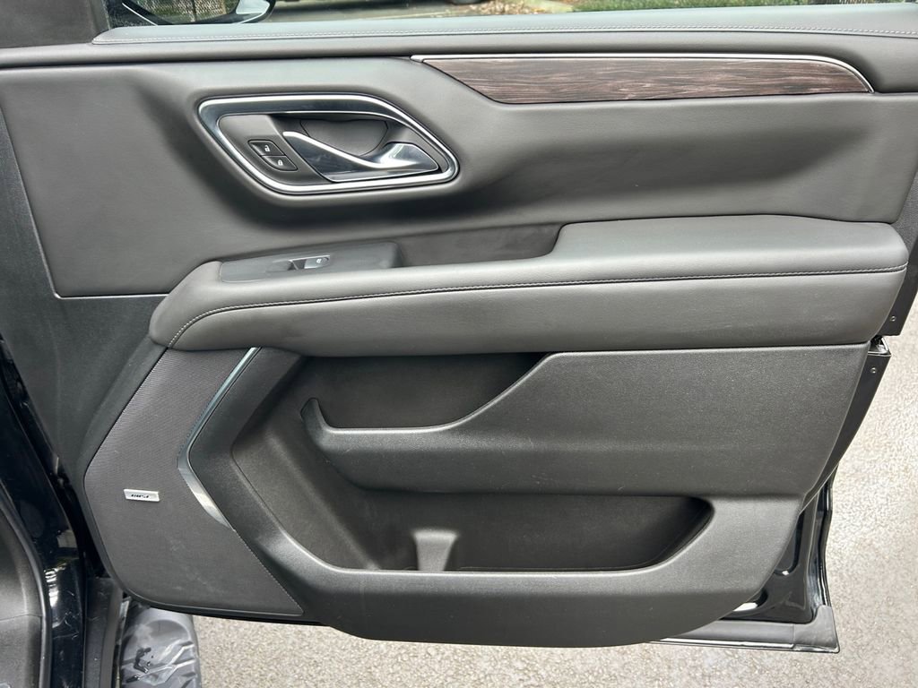 Used 2024 Chevrolet Tahoe Z71 w/ Off-Road Capability Package AWD/4WD image 25