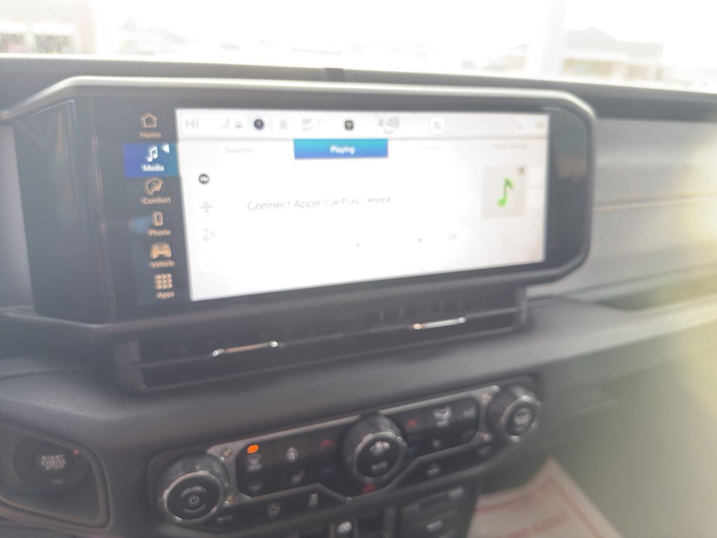 Used 2024 Jeep Gladiator Sport image 13