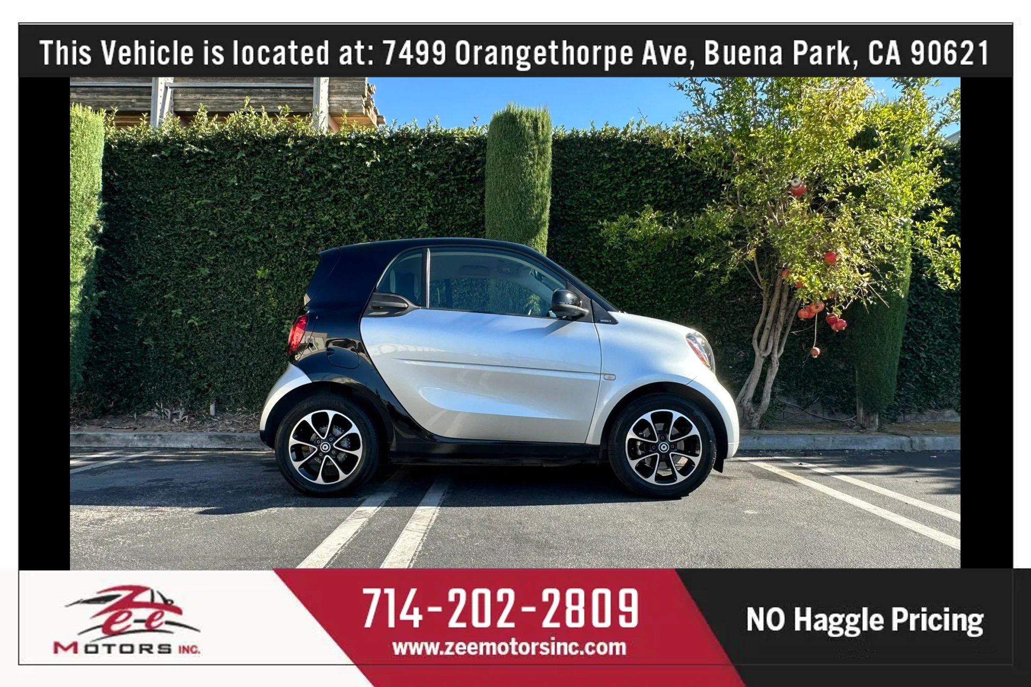 Used 2016 smart fortwo passion RWD image 6