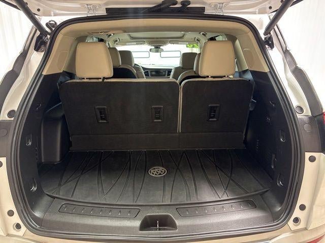 Used 2020 Buick Enclave Premium w/ Sun and Sites Package AWD/4WD image 31