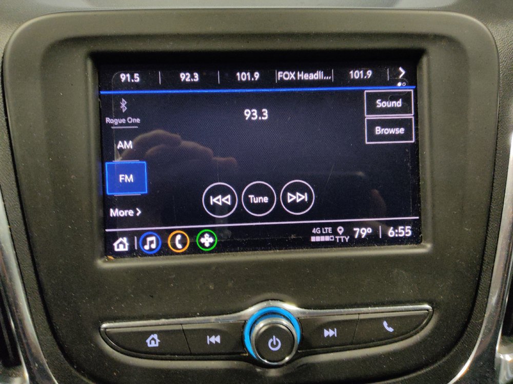 Used 2022 Chevrolet Equinox LS FWD image 25