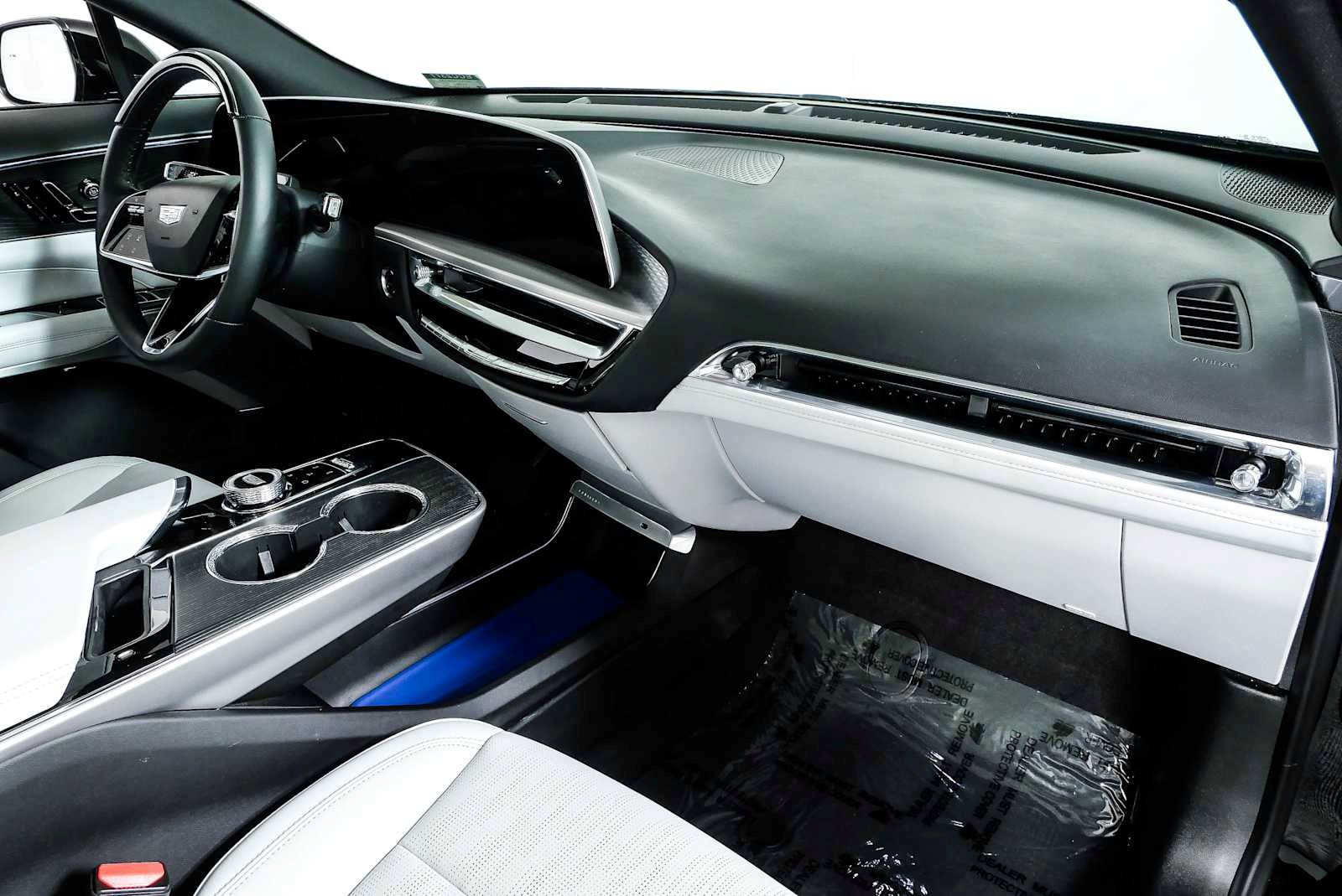 Certified 2024 Cadillac Lyriq Sport RWD image 26