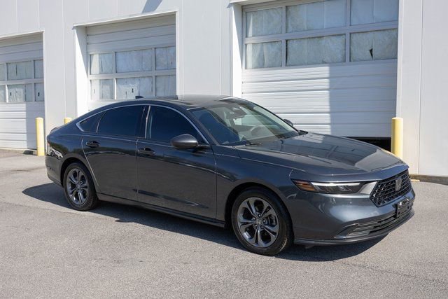 Used 2024 Honda Accord EX image 12