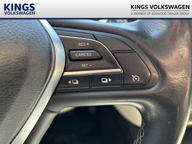 Used 2019 INFINITI QX50 Luxe AWD/4WD image 17