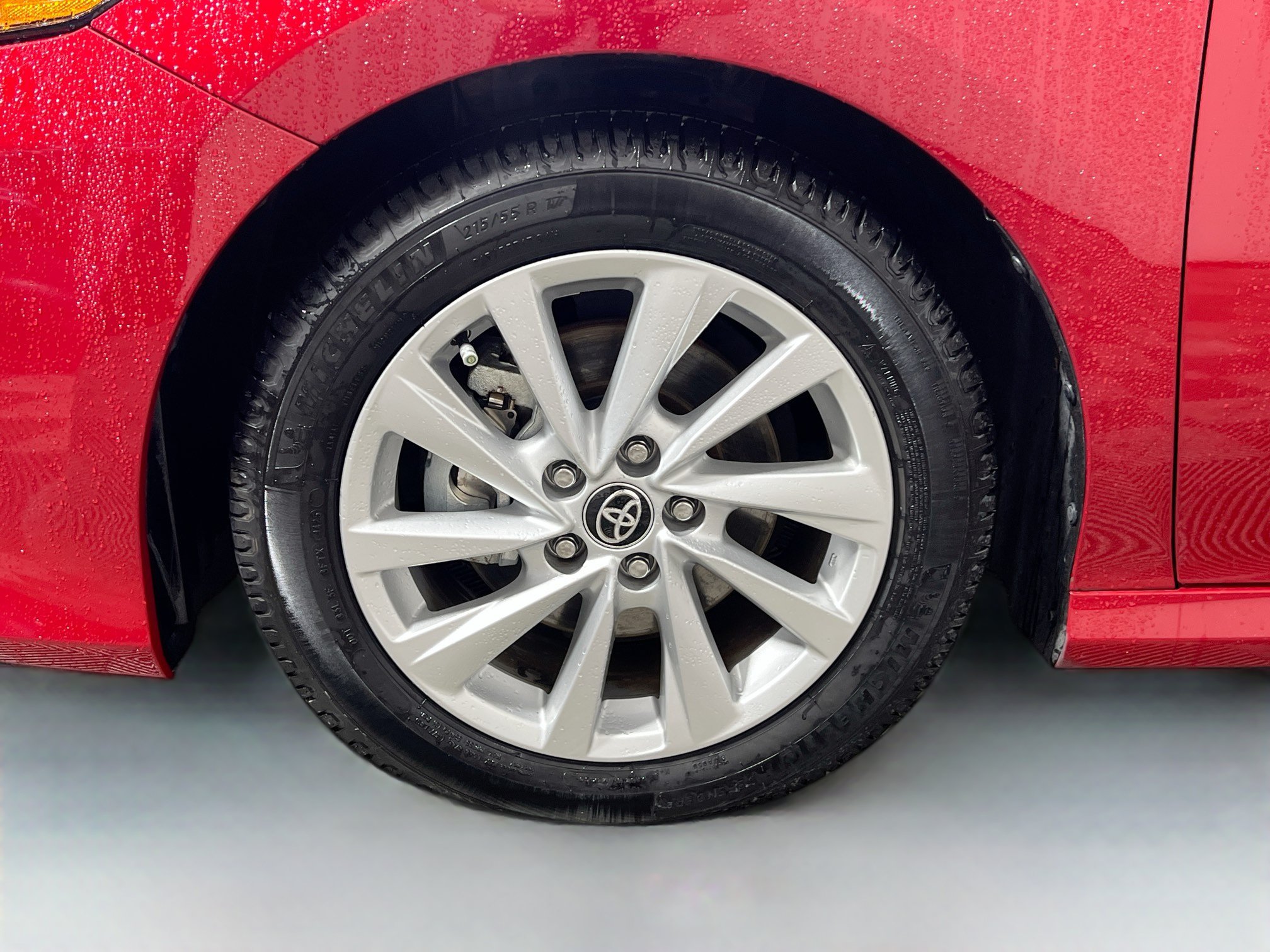 Used 2024 Toyota Camry LE FWD image 14
