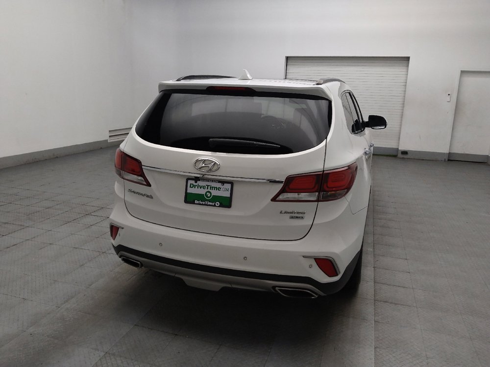 Used 2018 Hyundai Santa Fe Limited FWD image 7
