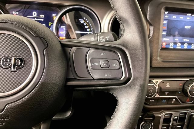 Used 2023 Jeep Wrangler Unlimited AWD/4WD image 10