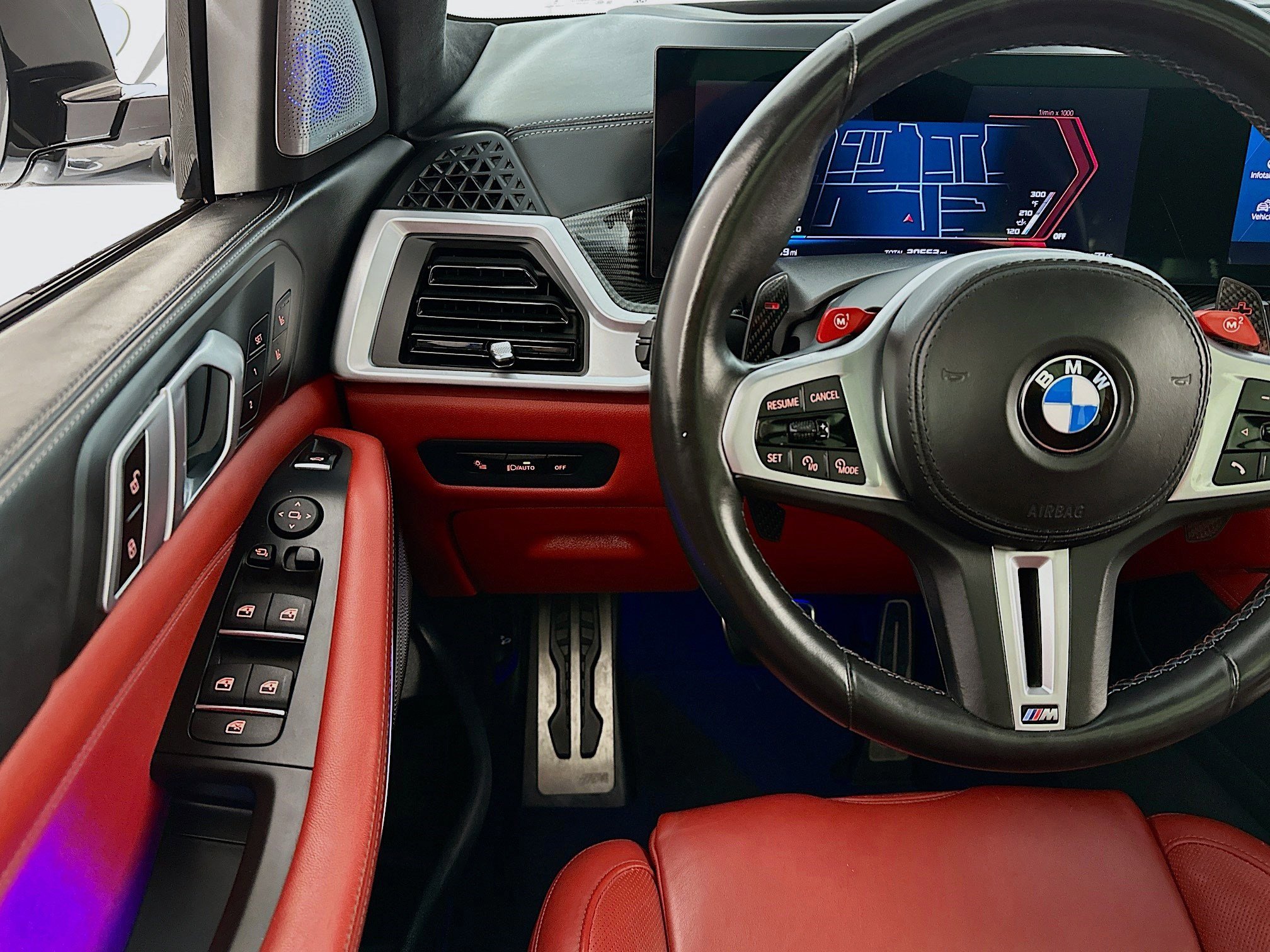 Used 2024 BMW X5 M Competition w/ Executive Package image 10