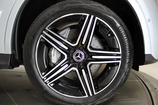 Used 2024 Mercedes-Benz GLC 300 image 39