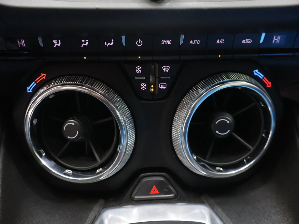 Used 2016 Chevrolet Camaro SS image 22