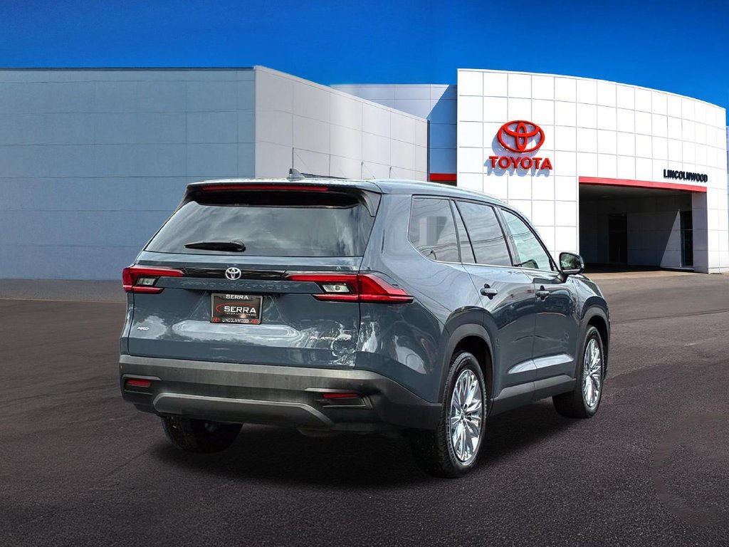 Used 2025 Toyota Grand Highlander AWD image 10