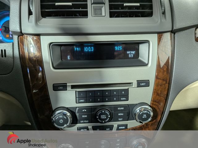 Used 2012 Ford Fusion SEL FWD image 17