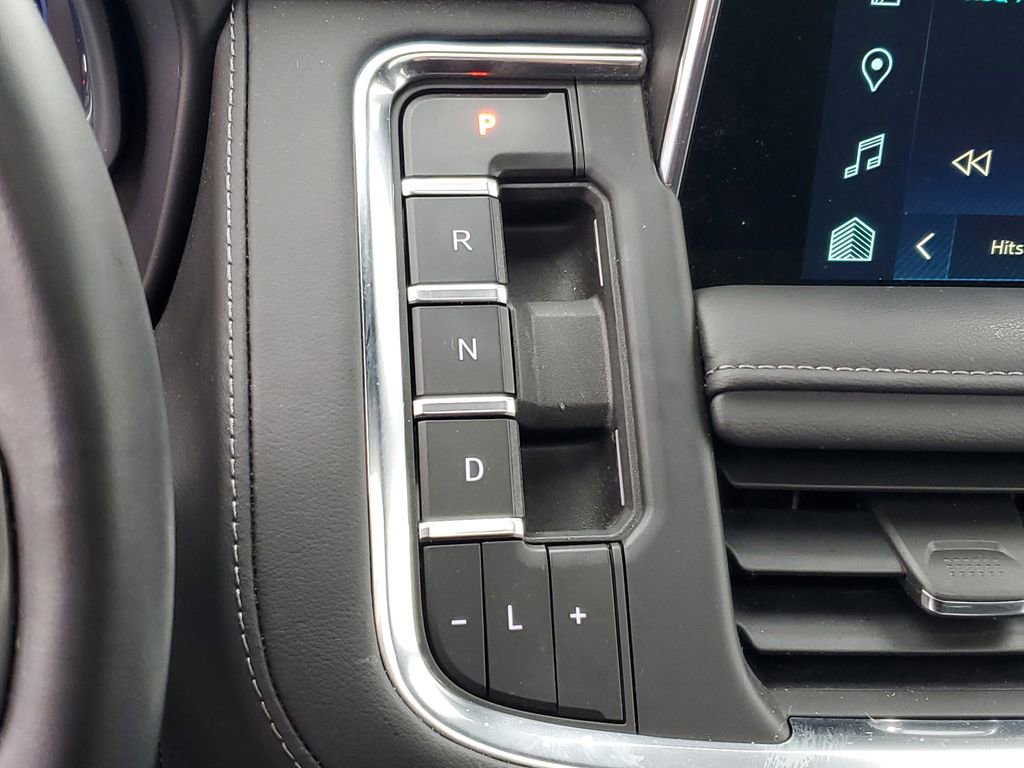 Certified 2024 Chevrolet Tahoe Z71 w/ Luxury Package image 18