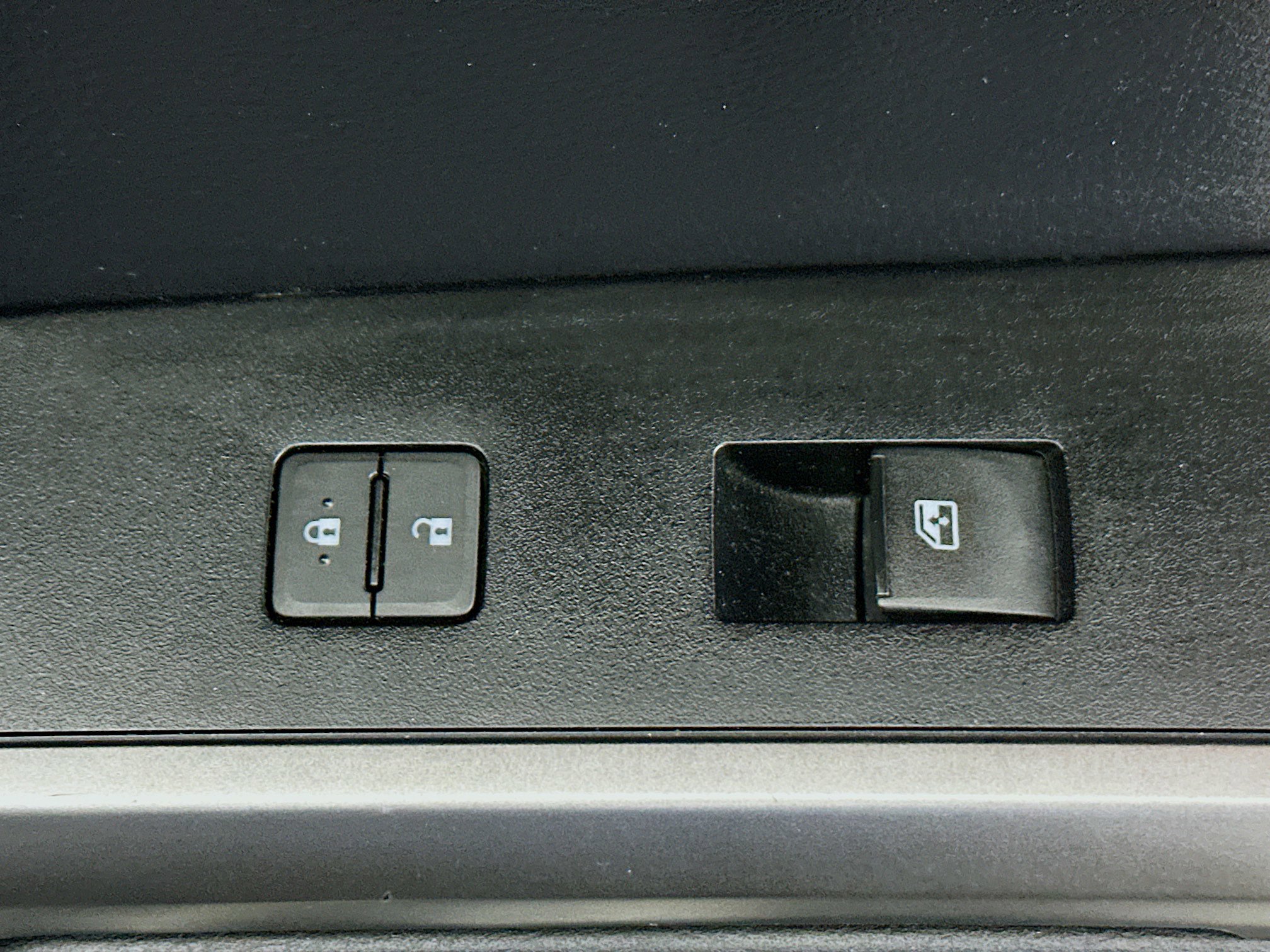 Used 2021 Toyota Tacoma SR5 image 27