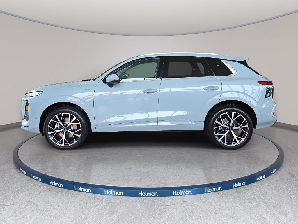 New 2026 Audi Q3 quattro 2.0T AWD/4WD image 7