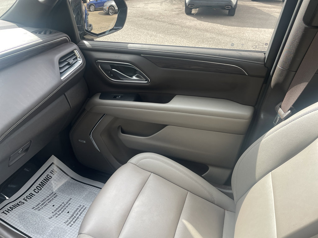 Used 2022 Chevrolet Suburban Z71 w/ Z71 Off-Road Package image 38