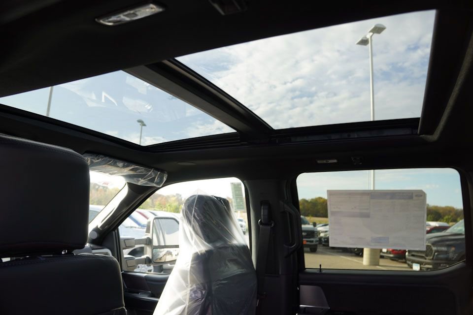 New 2026 Ford F250 Platinum image 11