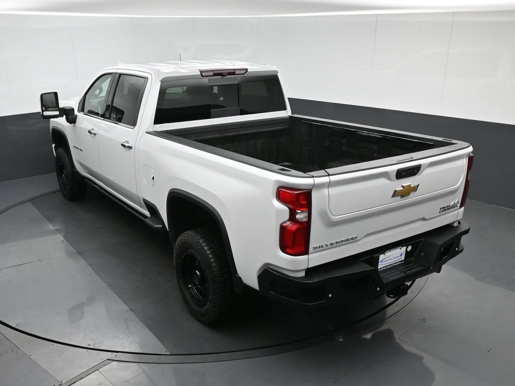 Used 2022 Chevrolet Silverado 2500 High Country w/ Safety Package II AWD/4WD image 84