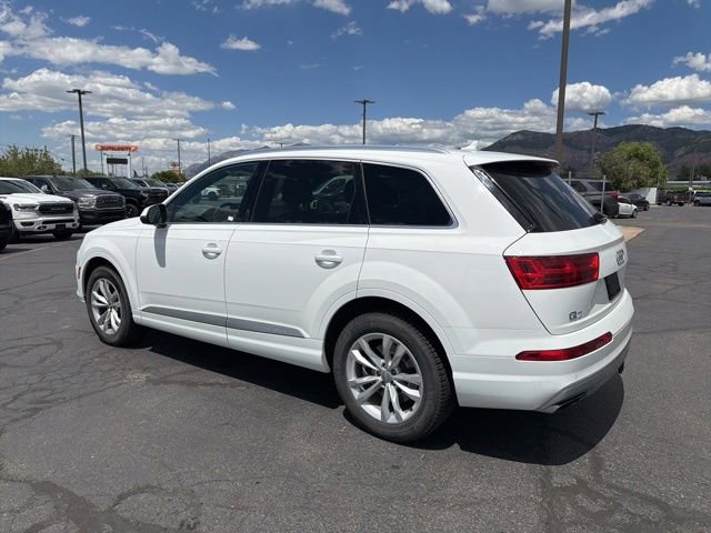 Used 2017 Audi Q7 3.0T Premium Plus w/ Premium Plus Package AWD/4WD image 9