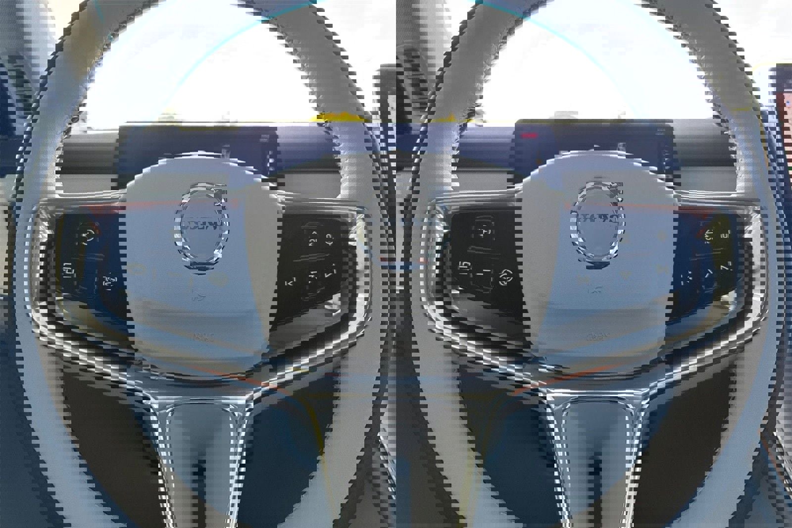 New 2025 Volvo EX90 Plus w/ Protection Package Premier image 23