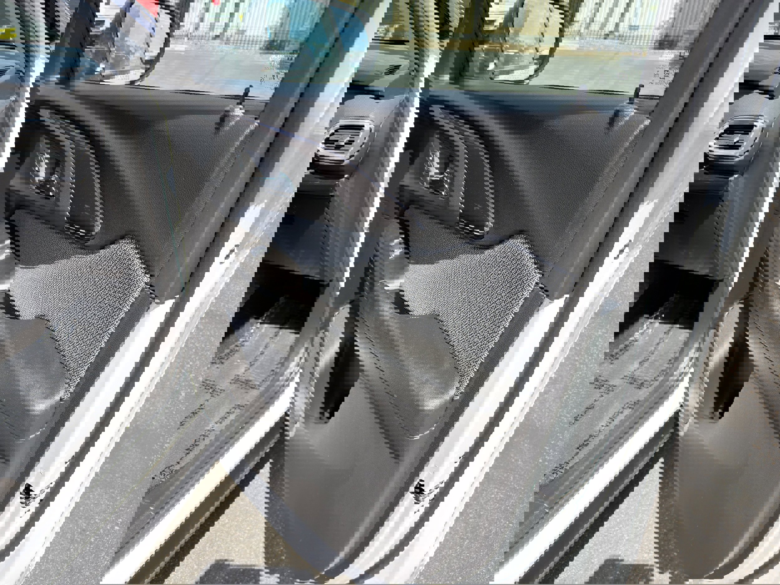 Used 2022 Chevrolet TrailBlazer LS FWD image 11