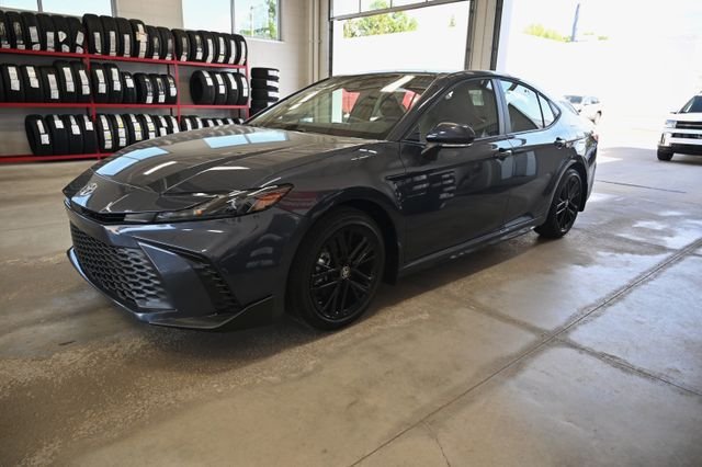 New 2026 Toyota Camry SE FWD image 8