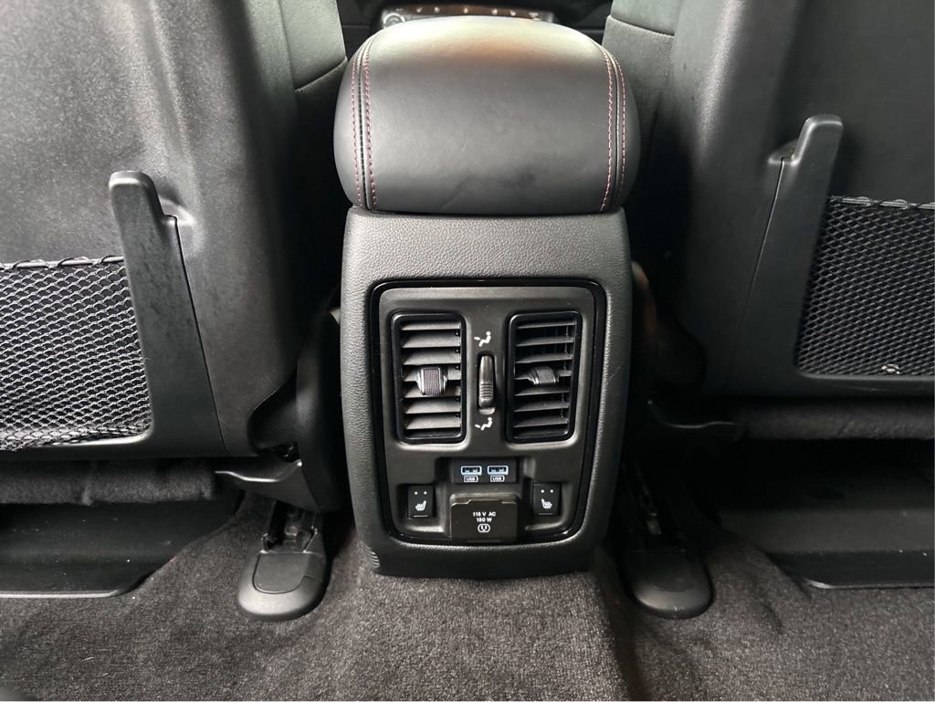 Used 2022 Dodge Durango R/T image 28