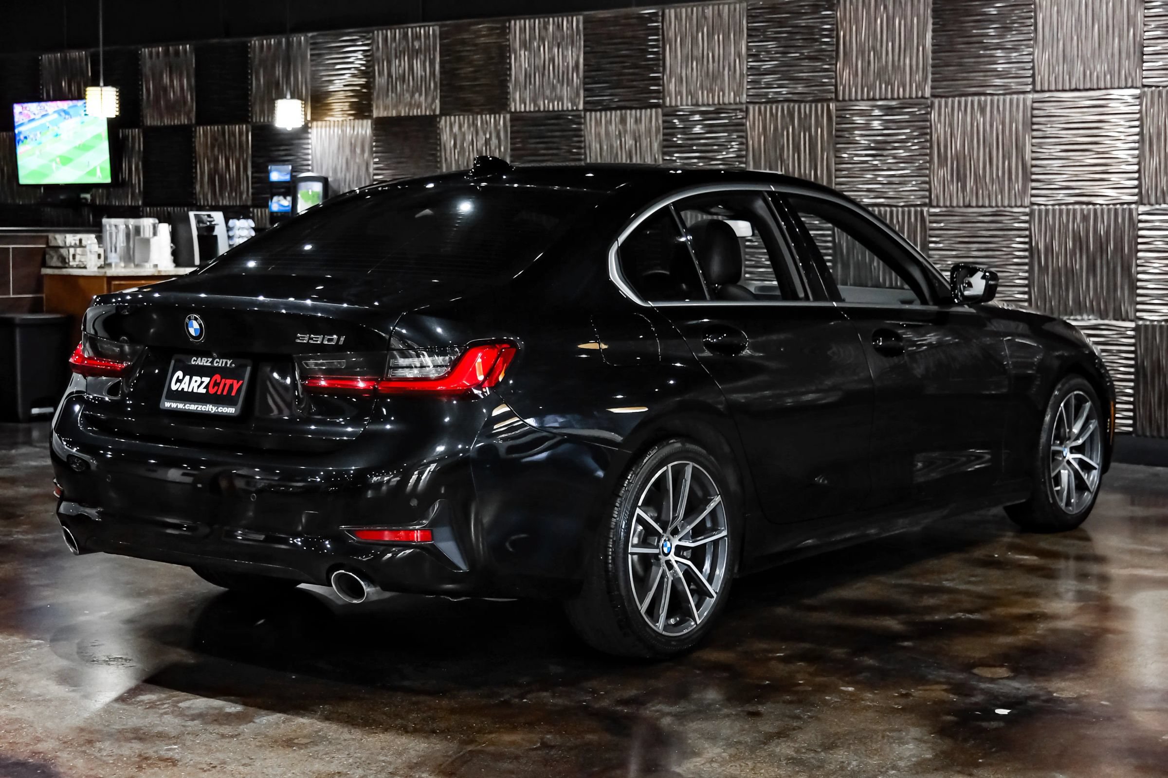 Used 2021 BMW 330i Sedan w/ Driving Assistance Package RWD image 8