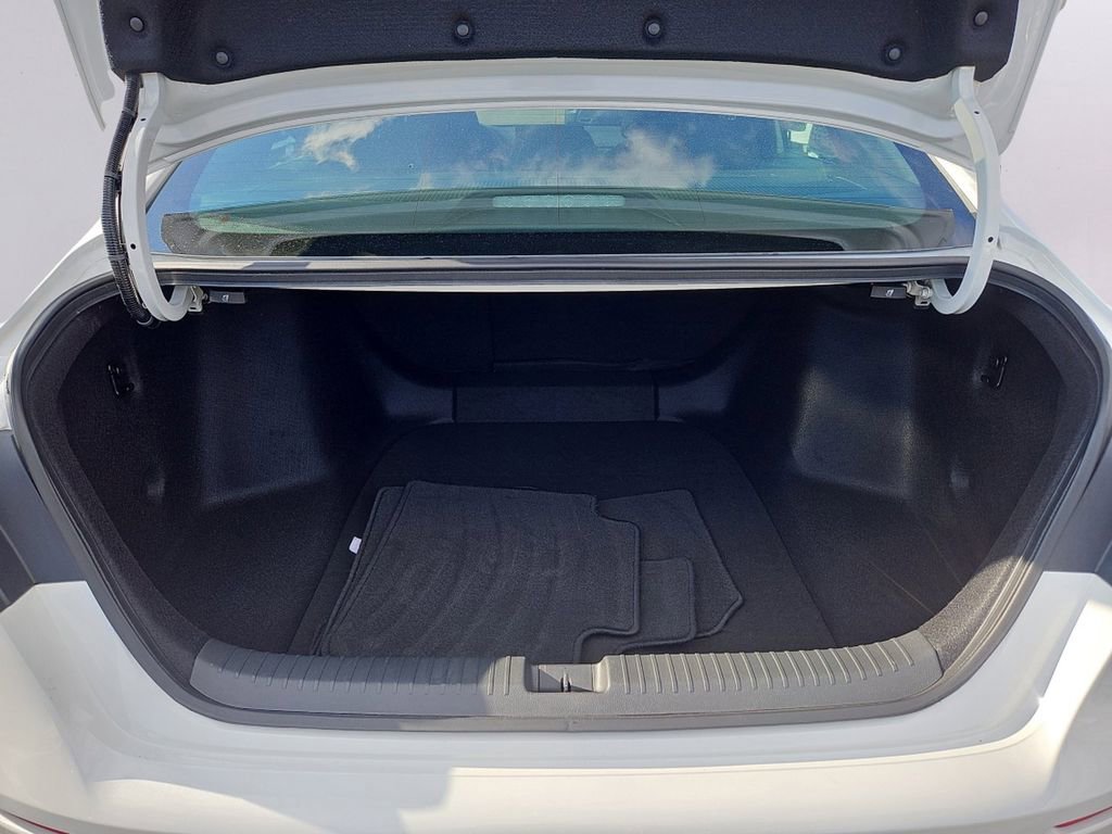 Certified 2025 Honda Accord Sport image 31