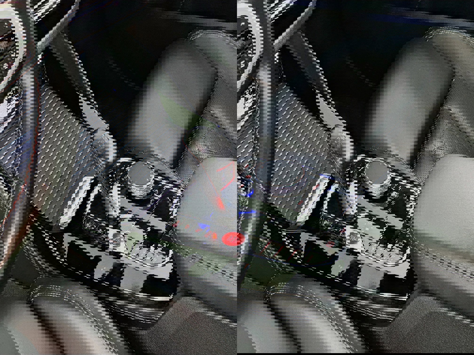 Used 2022 BMW X4 M w/ Competition Package image 33