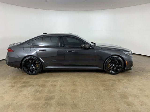 Used 2026 BMW M5 w/ Carbon Package AWD/4WD image 7