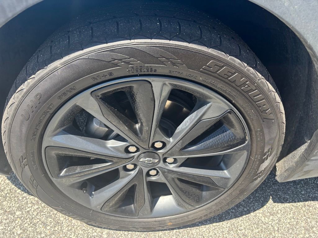 Used 2022 Chevrolet Bolt EUV Premier w/ Launch Edition FWD image 17