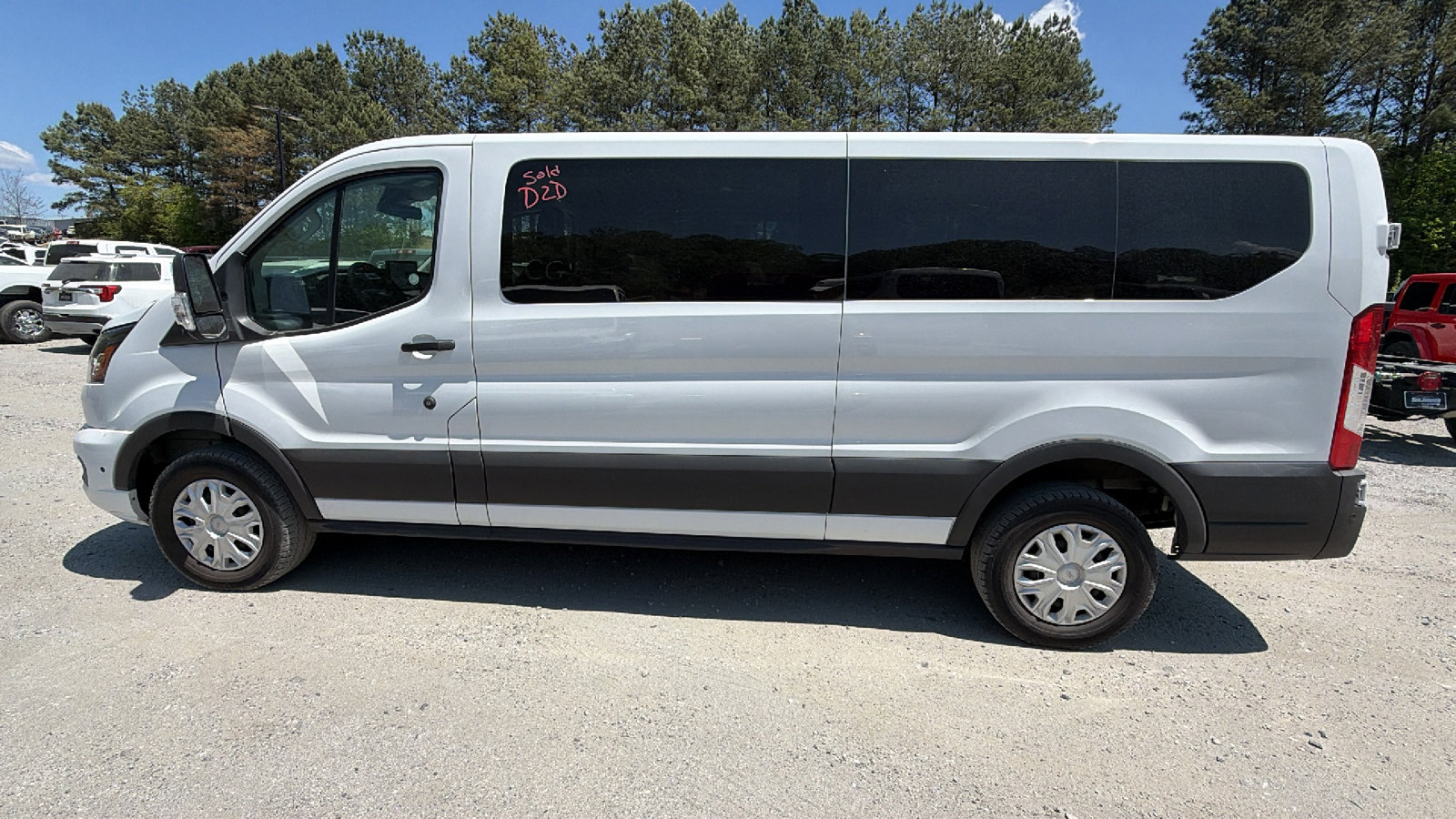 Used 2025 Ford Transit 350 XLT RWD image 11