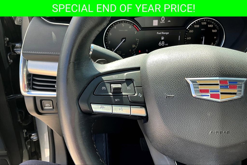 Used 2023 Cadillac XT4 Premium Luxury image 11