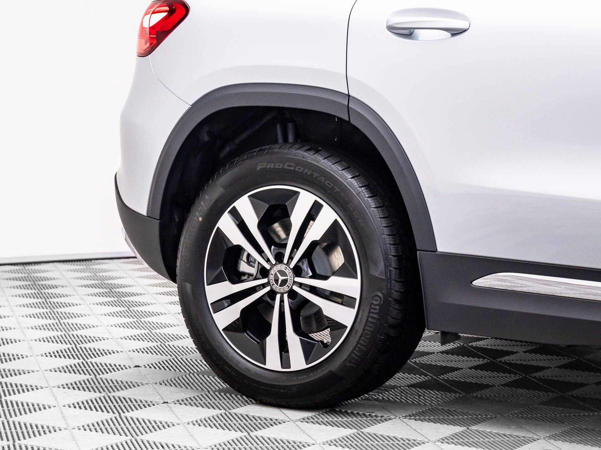 New 2026 Mercedes-Benz GLA 250 4MATIC image 33