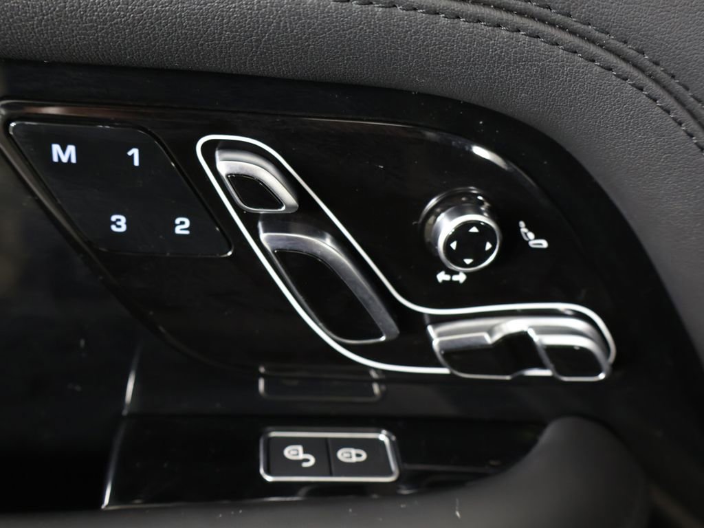 Used 2019 Land Rover Range Rover HSE image 40
