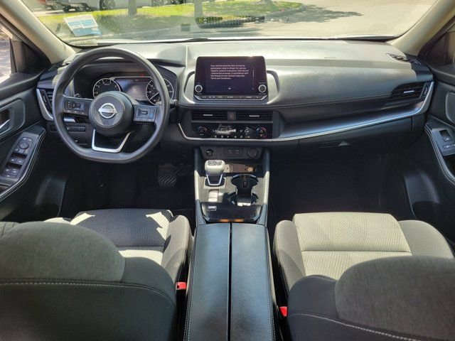 Certified 2024 Nissan Rogue SV image 16