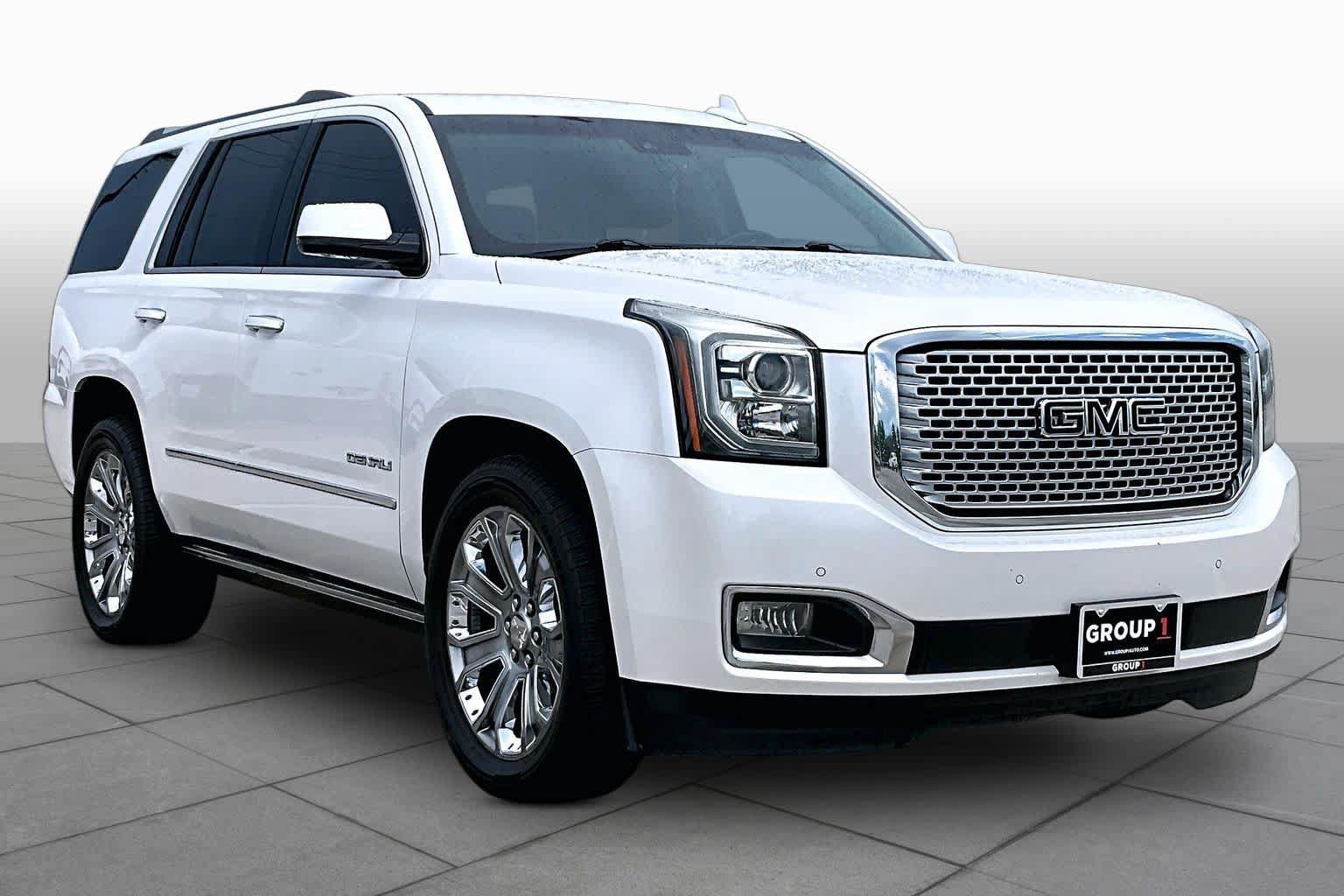 Used 2016 GMC Yukon Denali w/ Open Road Package AWD/4WD image 3