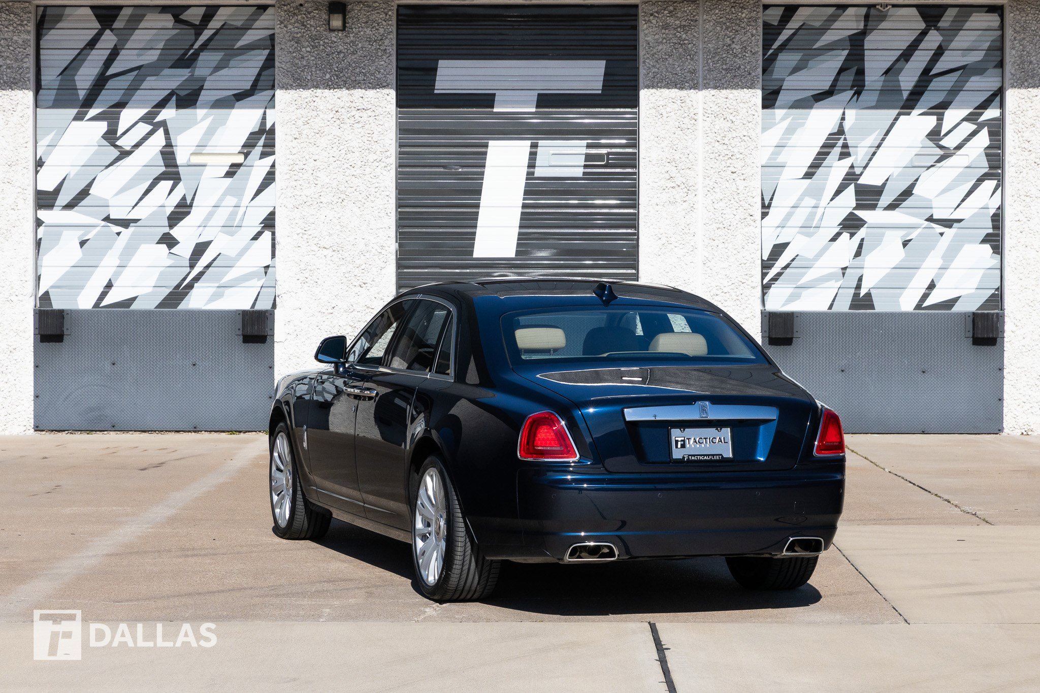 Used 2019 Rolls-Royce Ghost image 13