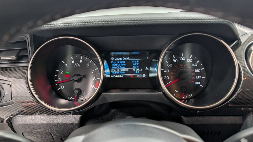 Used 2020 Ford Mustang Shelby GT350 w/ Technology Package RWD image 11