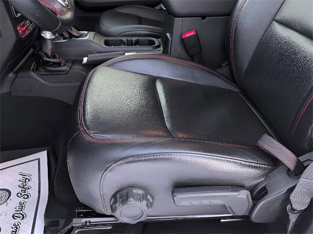 Used 2020 Jeep Gladiator Rubicon w/ Dual Top Group image 9