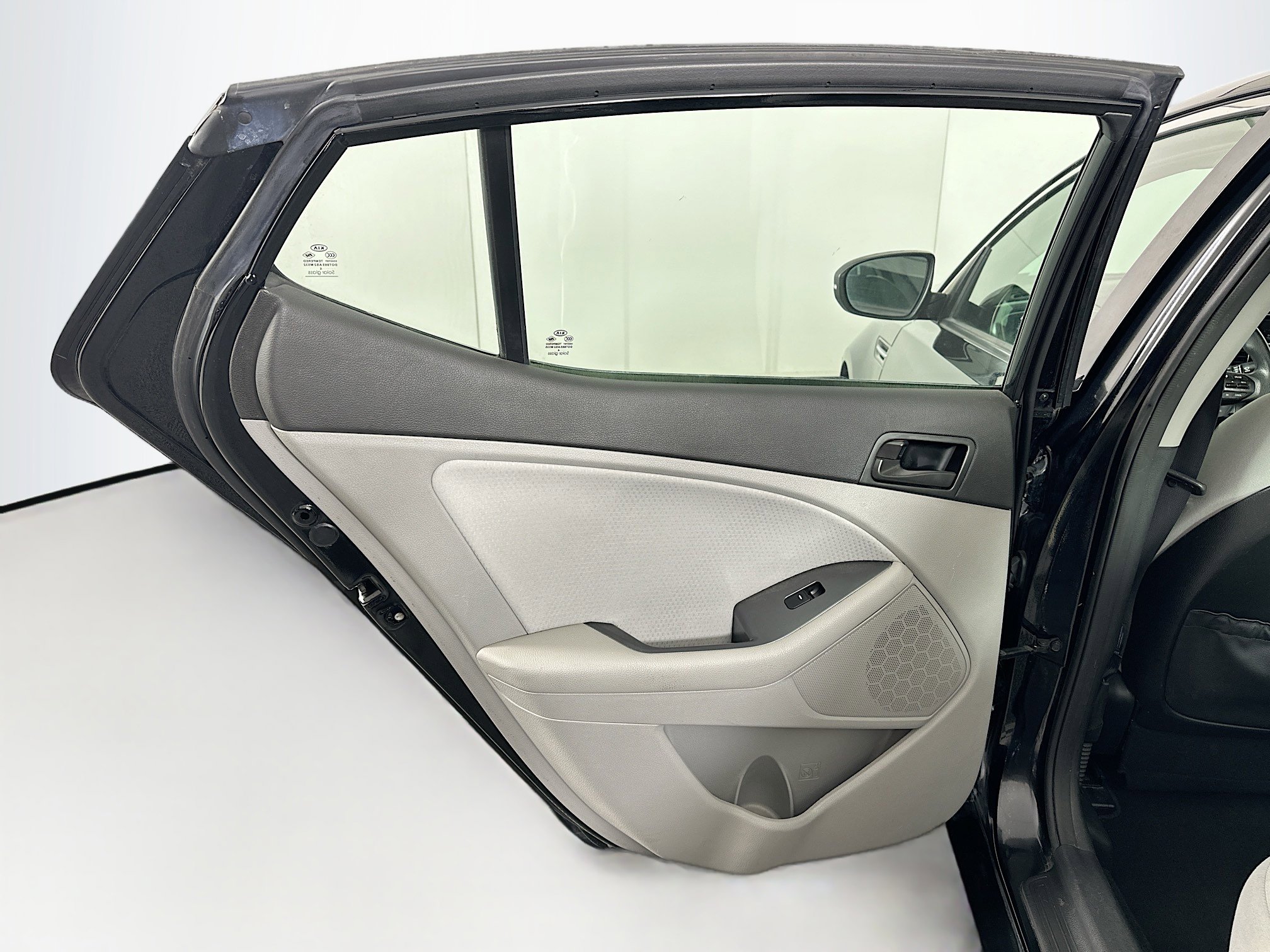 Used 2015 Kia Optima LX w/ LX Convenience Plus Package image 25