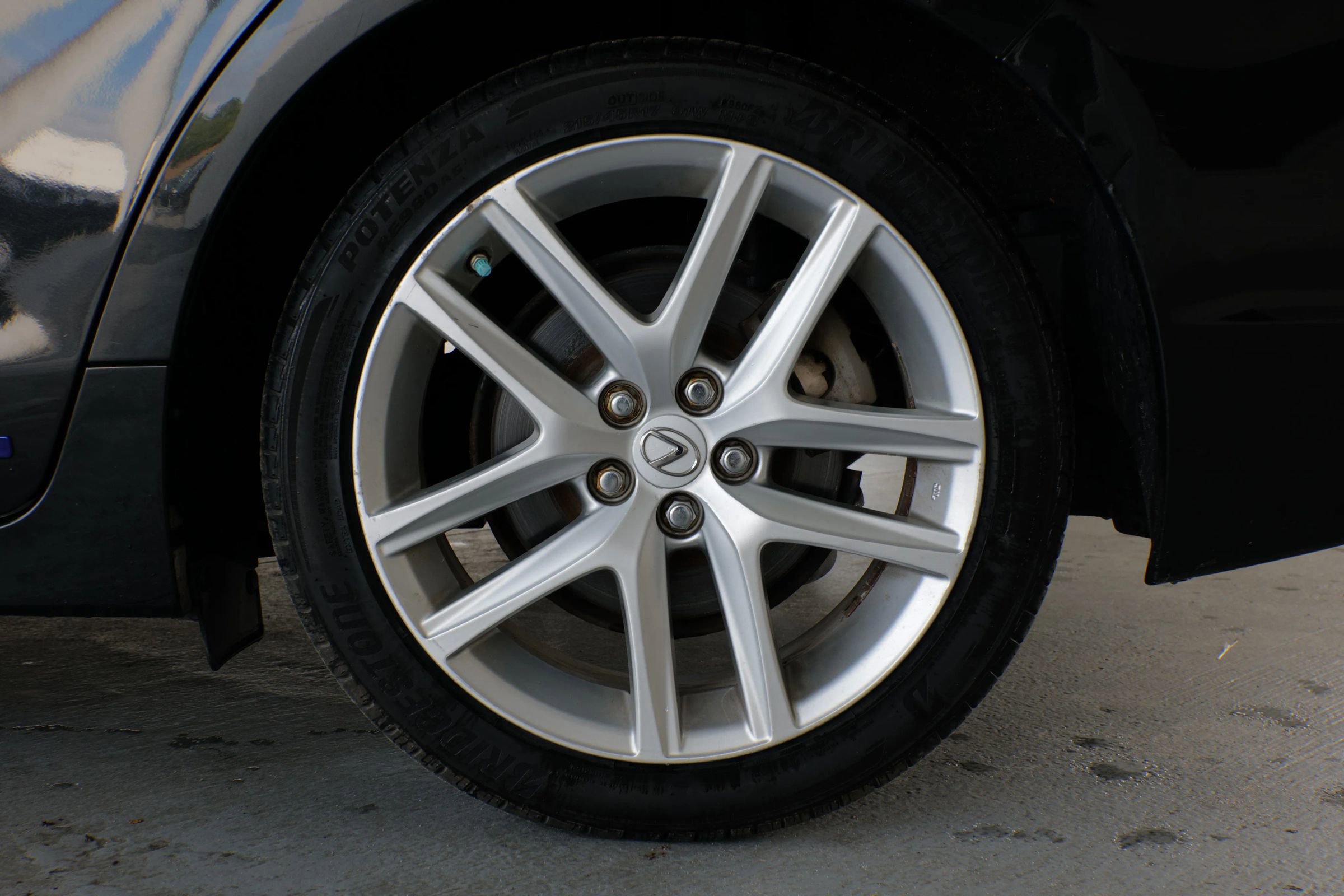 Used 2017 Lexus CT 200h image 35