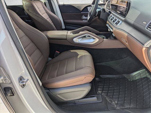 Used 2024 Mercedes-Benz GLS 580 GLS 580 image 23