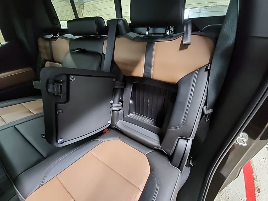 Used 2019 Chevrolet Silverado 1500 High Country w/ Technology Package image 42