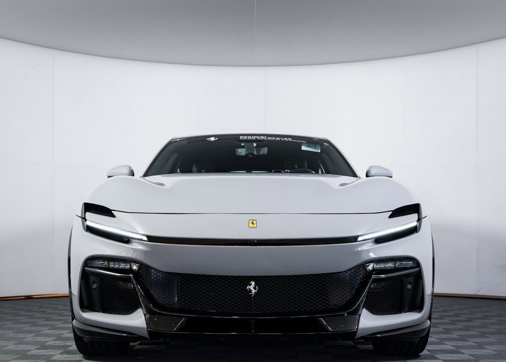 Certified 2025 Ferrari Purosangue image 2