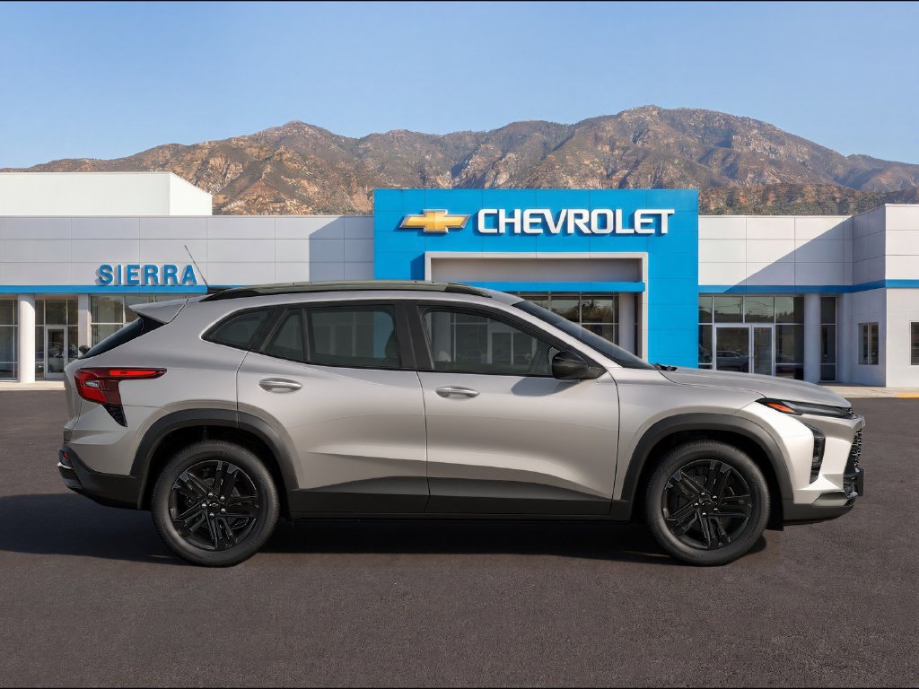 New 2026 Chevrolet Trax ACTIV w/ Driver Confidence Package FWD image 3