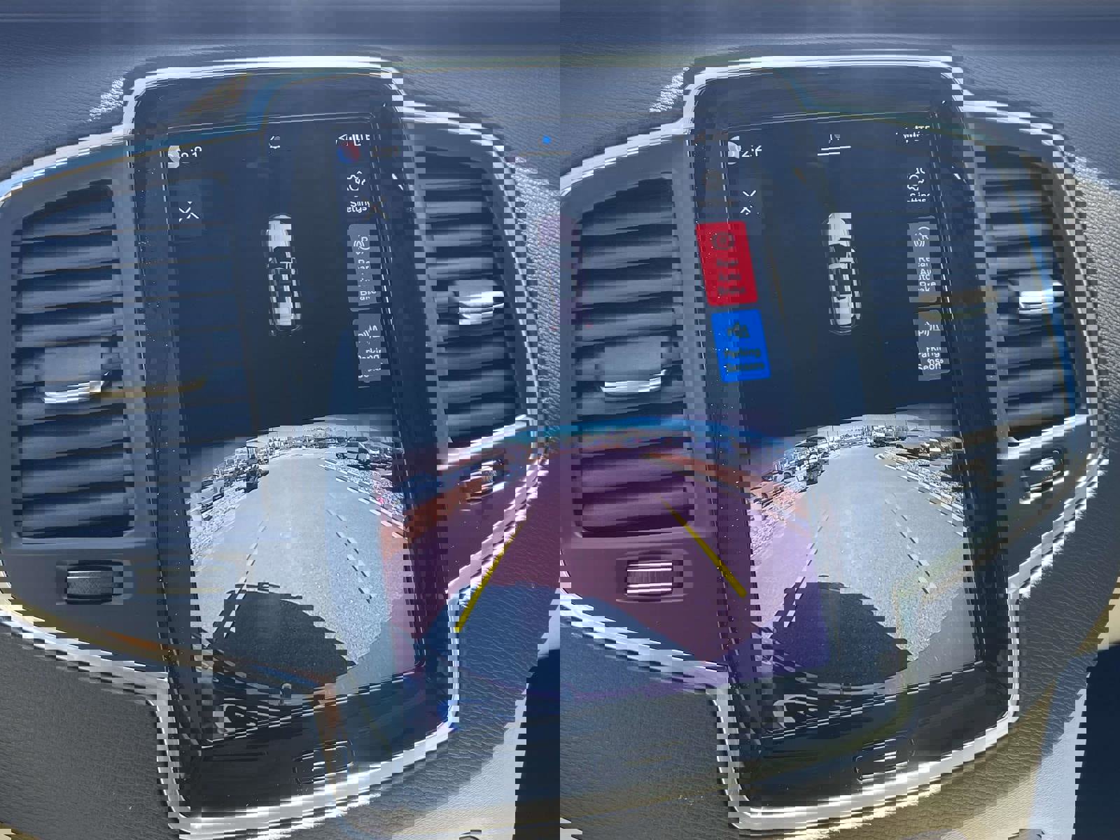 Used 2023 Volvo XC90 B6 Core w/ Protection Package Premier image 28