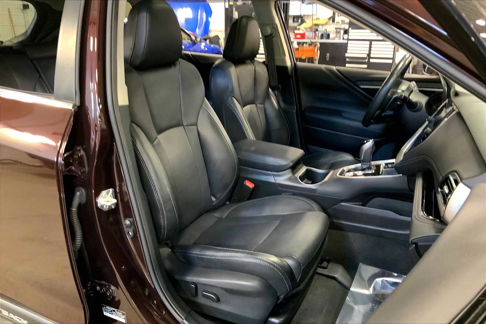 Used 2023 Subaru Outback Limited XT image 9