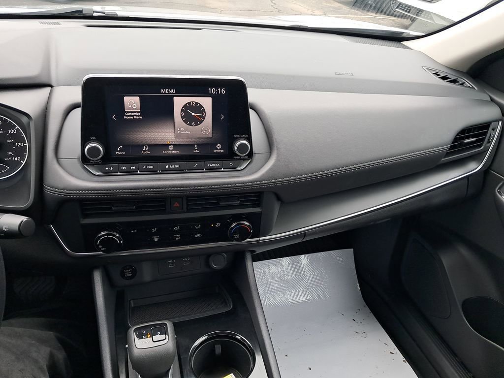 Certified 2024 Nissan Rogue S image 21